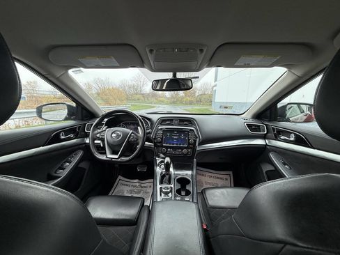 Used 2016 Nissan Maxima SR image 24