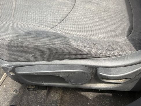 Used 2010 Kia Soul + w/ Audio Pkg FWD image 7