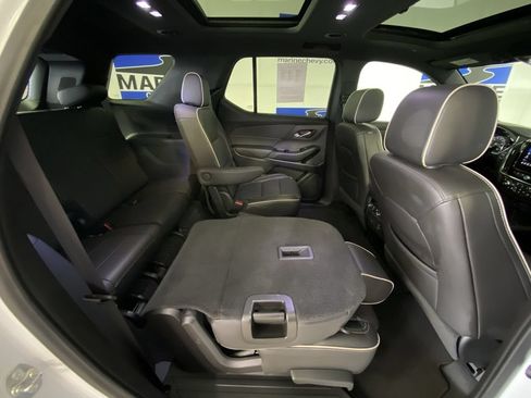 Used 2024 Chevrolet Traverse Premier w/ Redline Edition FWD image 34
