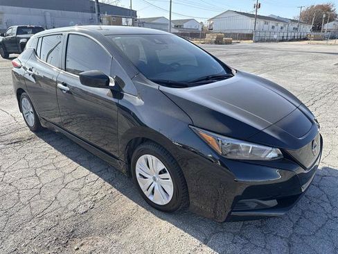 Used 2023 Nissan Leaf S image 1