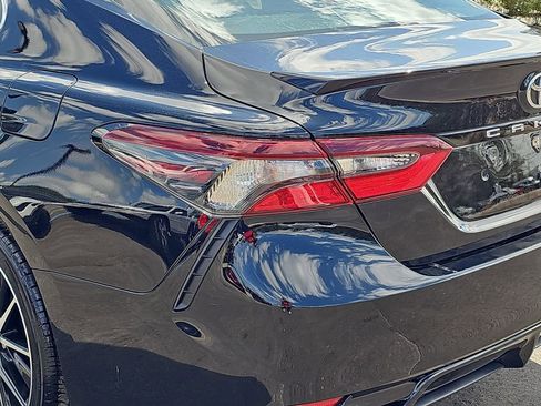 Used 2024 Toyota Camry SE image 37