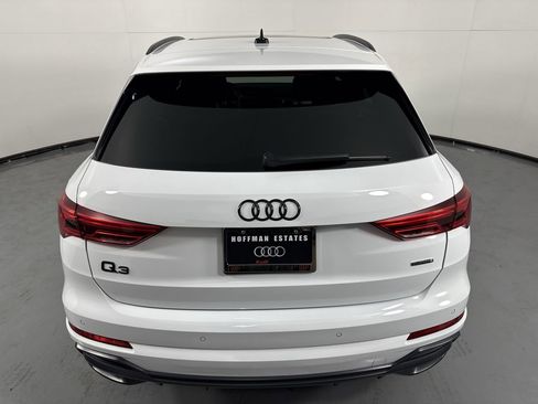 Used 2022 Audi Q3 2.0T Premium Plus w/ Premium Plus Package AWD/4WD image 8