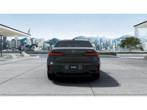 New 2026 BMW 760i xDrive w/ Executive Package AWD/4WD image 5