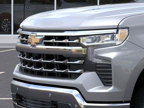 New 2026 Chevrolet Silverado 1500 LTZ w/ LTZ Premium Package AWD/4WD image 13