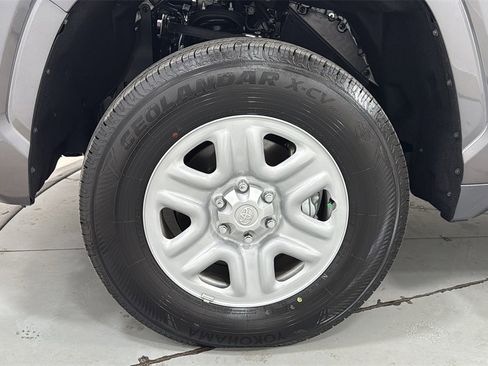 Certified 2025 Toyota Tundra SR image 24