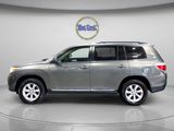 Used 2011 Toyota Highlander 4WD image 2
