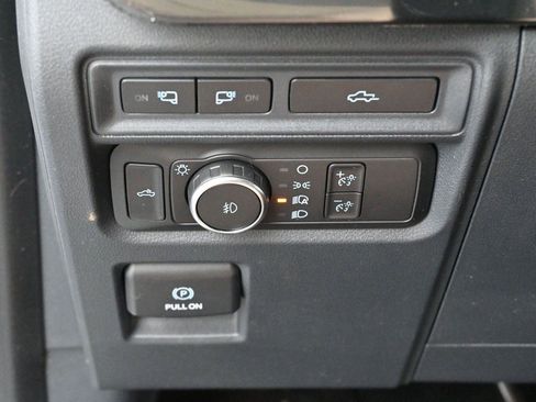 Used 2022 Ford F150 XLT w/ Equipment Group 302A High AWD/4WD image 29
