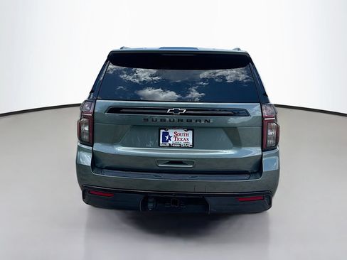 Used 2023 Chevrolet Suburban Z71 w/ Z71 Off-Road Package AWD/4WD image 6