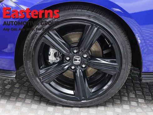 Used 2025 Honda Accord Sport image 32