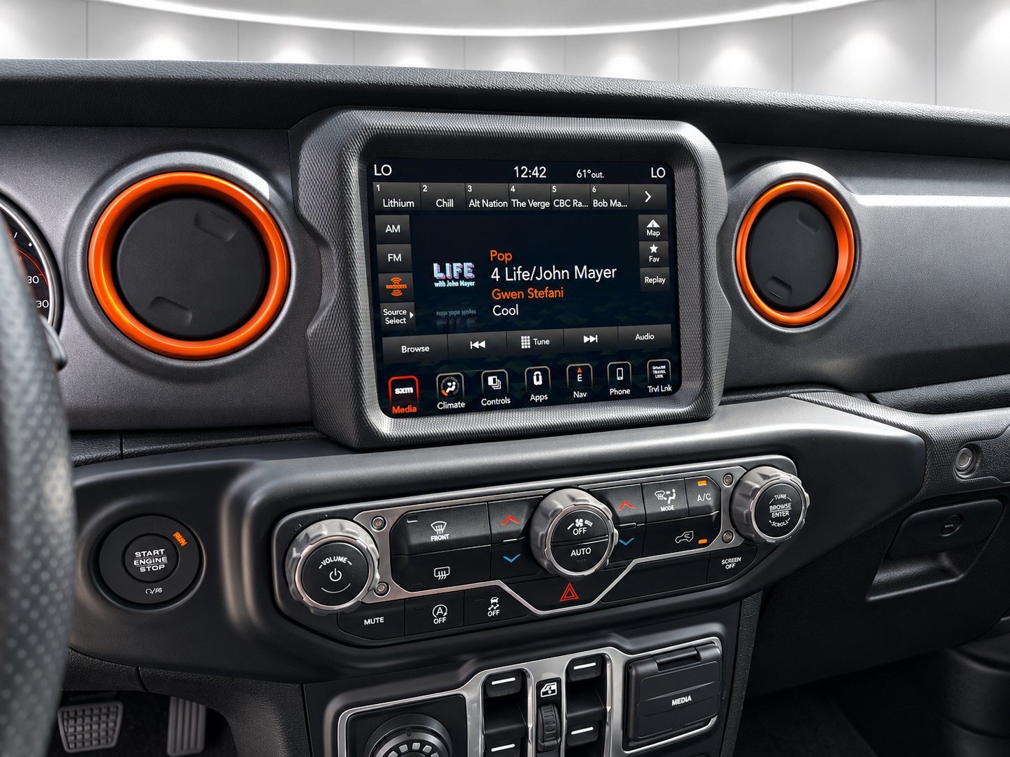 Used 2022 Jeep Gladiator Mojave AWD/4WD image 14