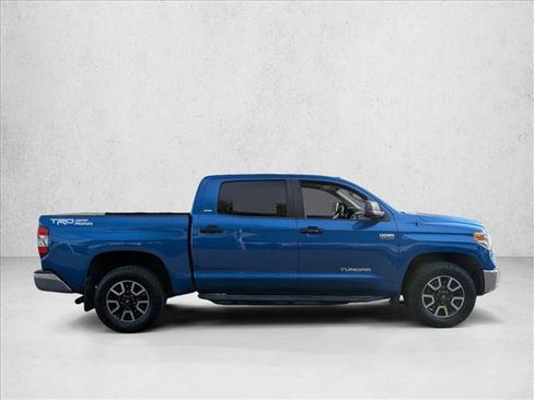 Used 2016 Toyota Tundra SR5 w/ TRD Off Road Package image 4