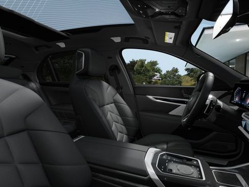 New 2026 BMW 760i xDrive w/ Executive Package AWD/4WD image 37
