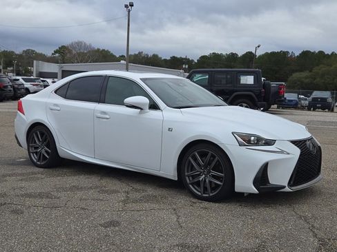 Used 2018 Lexus IS 300 IS 300 RWD image 4