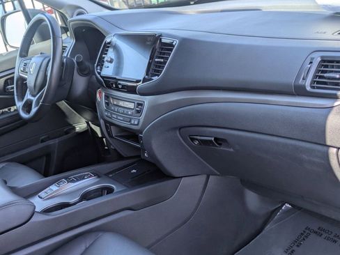 Used 2025 Honda Ridgeline RTL image 29