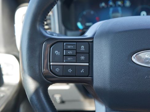 Used 2023 Ford F250 Platinum AWD/4WD image 23