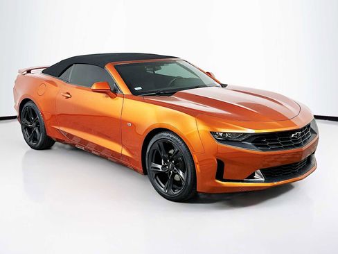 Used 2023 Chevrolet Camaro LT w/ RS Package image 7