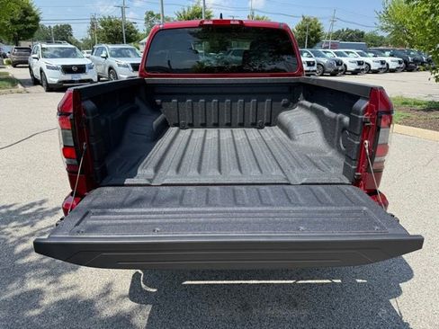 New 2025 Nissan Frontier SV image 10