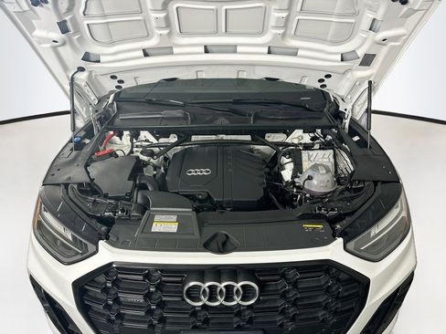 Used 2025 Audi Q5 2.0T Premium AWD/4WD image 35