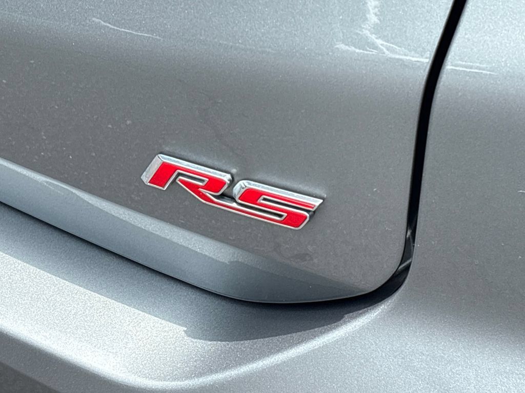 Used 2024 Chevrolet Equinox RS w/ RS Leather Package FWD image 32
