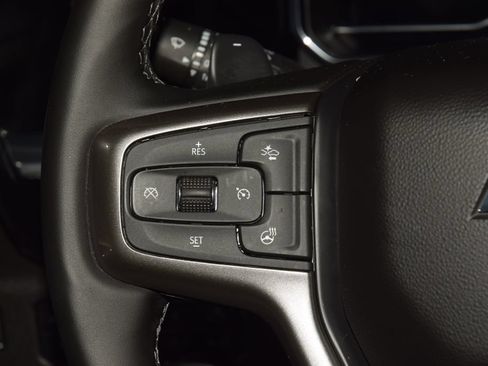 Used 2024 Chevrolet Silverado 1500 High Country w/ High Country Premium Package AWD/4WD image 39