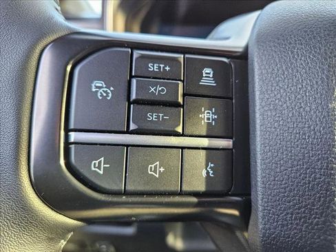 New 2026 Ford F450 Platinum w/ FX4 Off-Road Package image 14