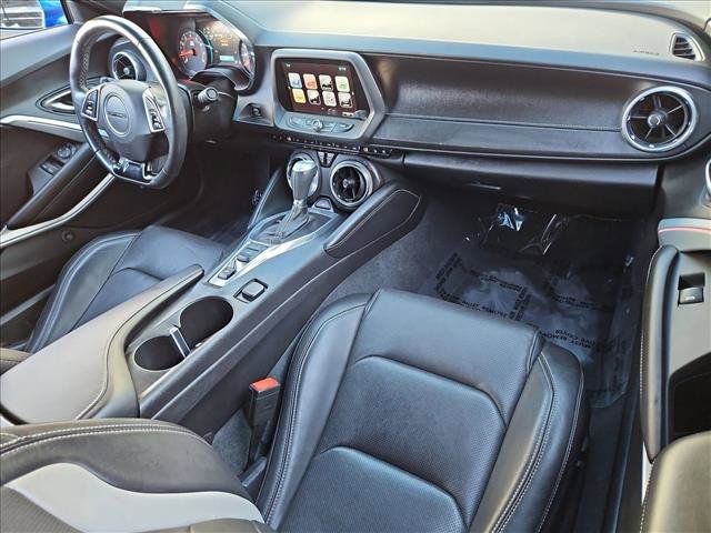 Used 2018 Chevrolet Camaro LT RWD image 20