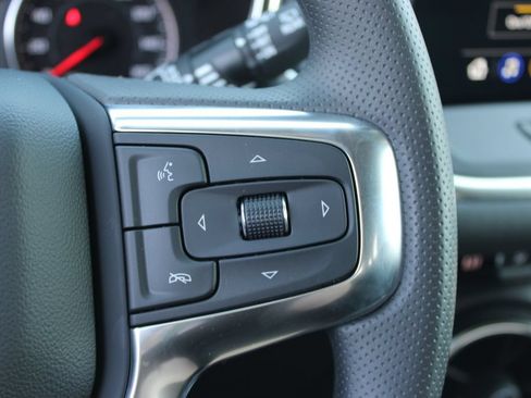 New 2026 Chevrolet Blazer LT w/ Convenience Package FWD image 36