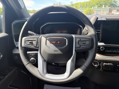 New 2026 GMC Sierra 1500 Elevation AWD/4WD image 17