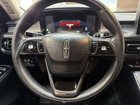 Used 2022 Lincoln Aviator 2WD image 18