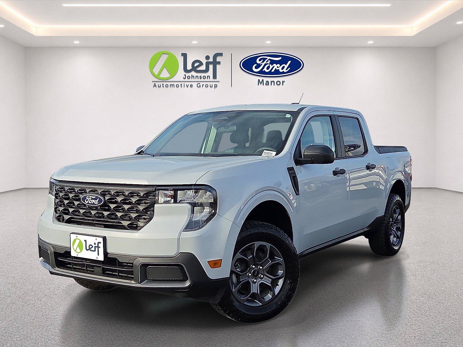 Used 2025 Ford Maverick XLT FWD image 3