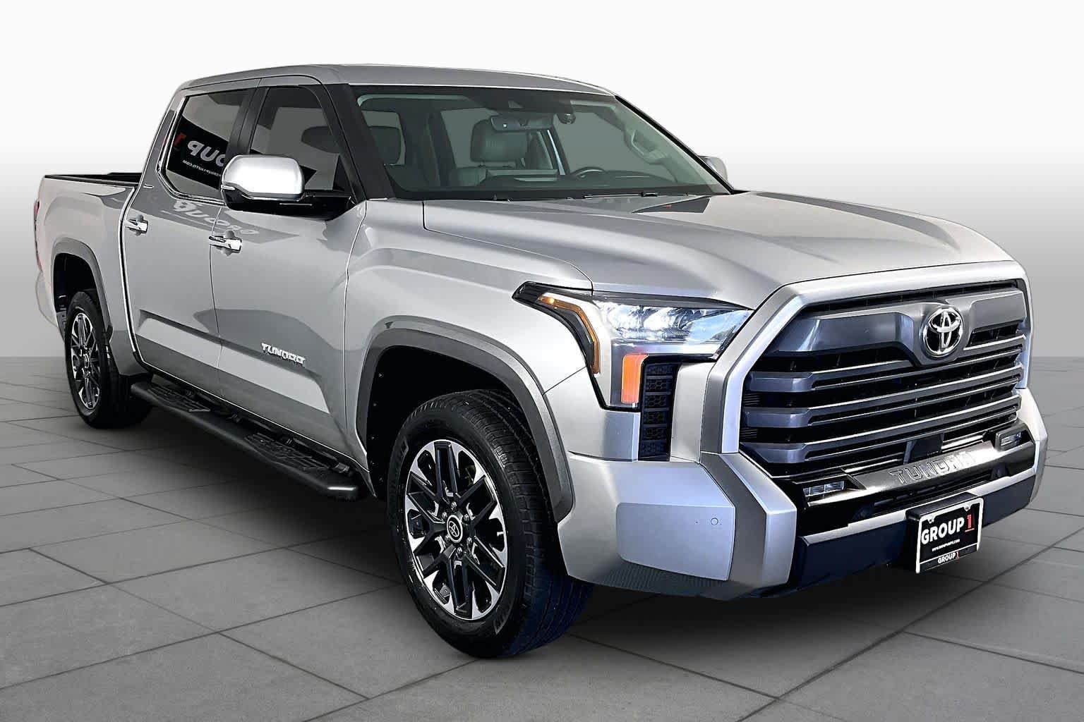 Used 2024 Toyota Tundra Limited w/ Power Package AWD/4WD image 3