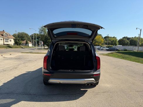 Used 2020 Kia Telluride EX AWD/4WD image 8