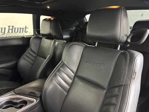 Used 2018 Dodge Challenger SRT Hellcat RWD image 13