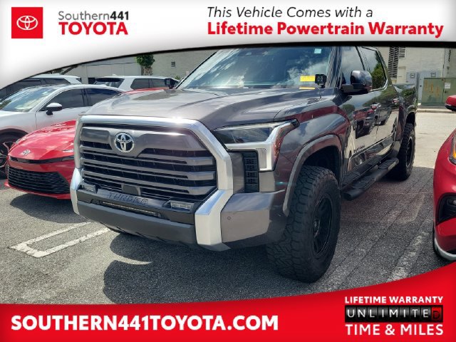 Used 2023 Toyota Tundra Limited w/ Power Package RWD image 1