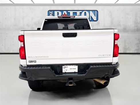 Used 2025 Chevrolet Silverado 2500 Custom w/ Custom Value Package image 6