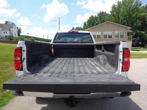 Used 2019 Chevrolet Silverado 2500 W/T AWD/4WD image 5