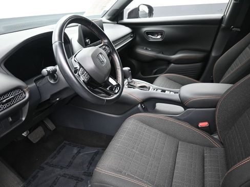 Used 2025 Honda HR-V Sport image 10