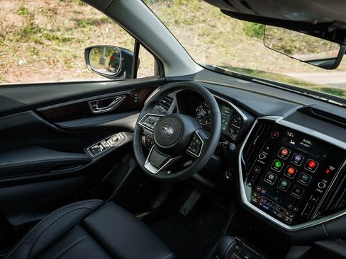 New 2025 Subaru Ascent Touring w/ Popular Package #2 image 15