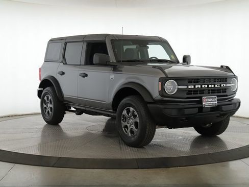 Used 2025 Ford Bronco Big Bend image 2