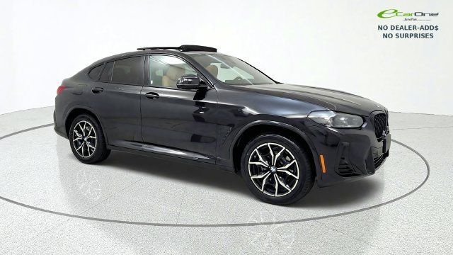 Used 2024 BMW X4 xDrive30i w/ Premium Package AWD/4WD image 1