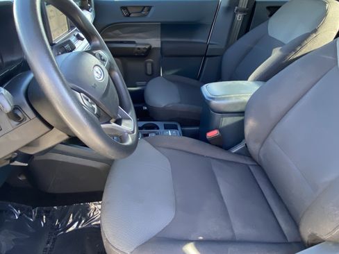 Used 2022 Ford Maverick XL image 16