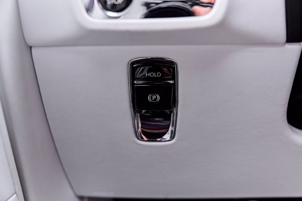 Used 2024 Rolls-Royce Spectre w/ Spectre Launch Package AWD/4WD image 54