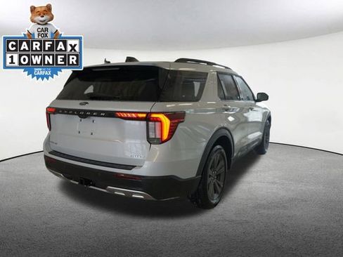 Used 2026 Ford Explorer Active w/ Active Comfort Package AWD/4WD image 16