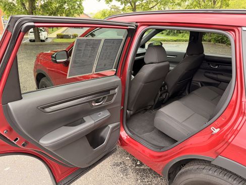 Used 2024 Honda CR-V Sport image 12