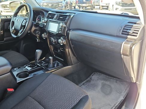Used 2018 Toyota 4Runner TRD Off-Road AWD/4WD image 22