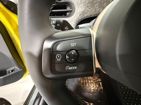 Used 2025 MINI Cooper S FWD image 24