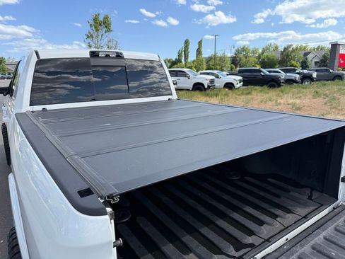Used 2022 RAM 2500 Laramie AWD/4WD image 14