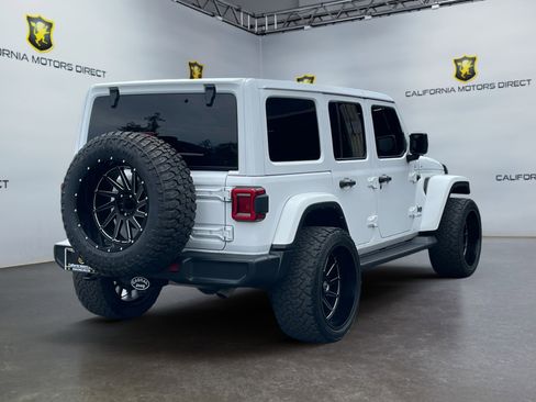 Used 2021 Jeep Wrangler Unlimited Sahara image 5