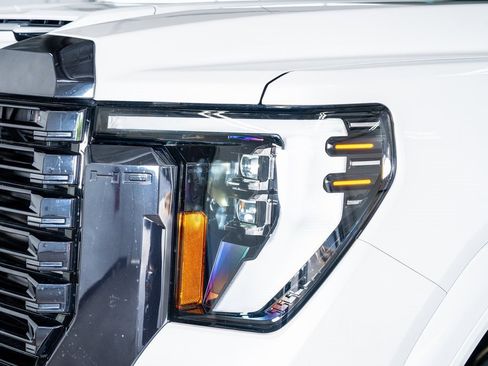 Used 2024 GMC Sierra 2500 Denali Ultimate w/ Max Trailering Package image 13