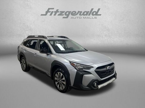 Used 2025 Subaru Outback Limited XT w/ Popular Package #2 AWD/4WD image 7